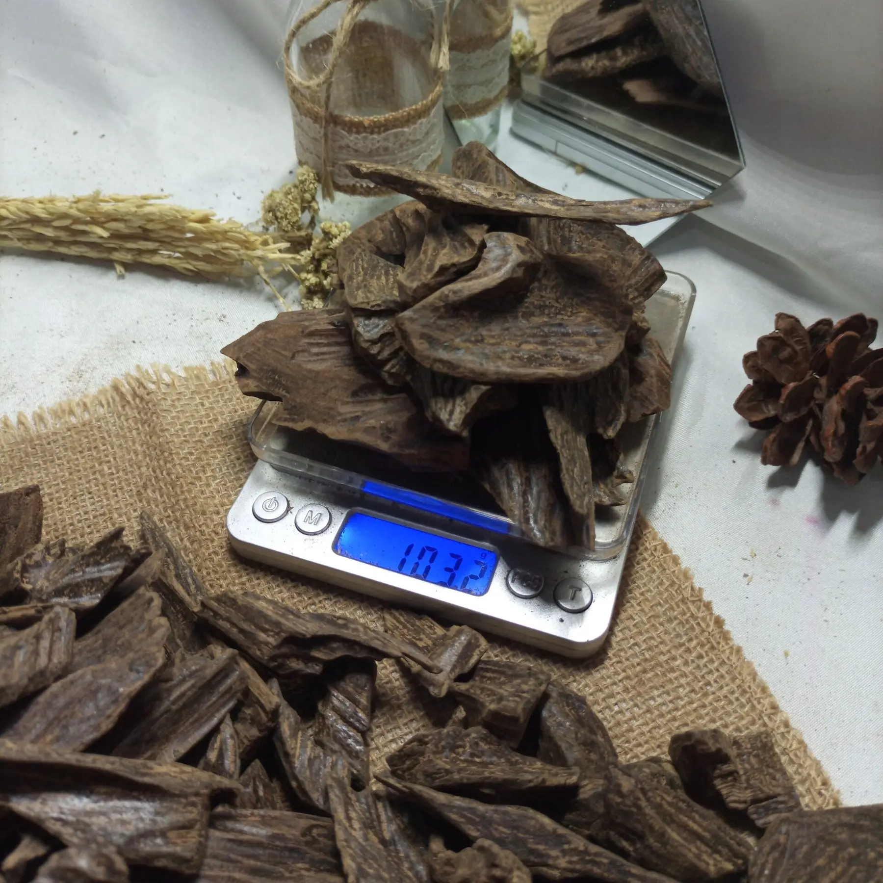Indonesian agarwood chips from Kalimantan